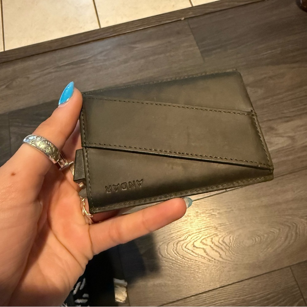 ANDAR Black Leather Key & Card Holder